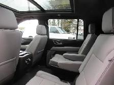 2023 GMC Yukon XL SLT | One Owner | Grey Leather | Pano Roof | N - Photo 18