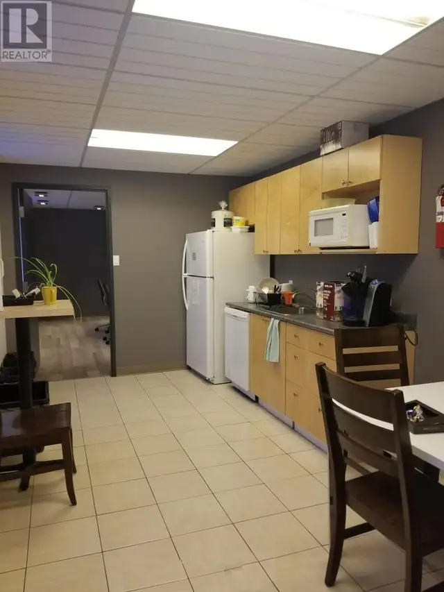 ~5,000 sf Industrial w/ Office Space for Lease @under $10K/Month - Photo 5