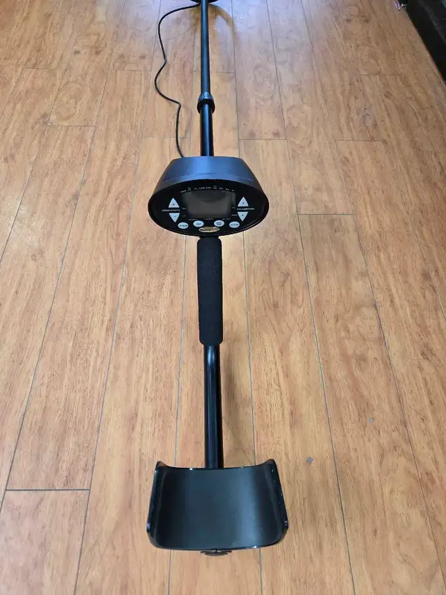 DISCOVERY  2200 METAL DETECTOR