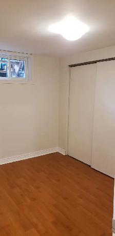 Fully renovated, legal 2‑bedroom basement apartment for rent - Photo 7