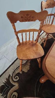 Dining/kitchen table and chairs - Photo 5