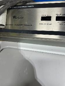 Commercial Whirlpool Top Load  Coin  Washer. - Photo 3