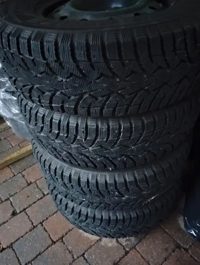 TOYO OBSERVER G3 ICE 235/70R16