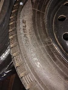 TOYO OBSERVER G3 ICE 235/70R16 - Photo 3