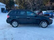 2011 SUBARU FORESTER 2.5X PREMIUM 1 owner - Photo 4