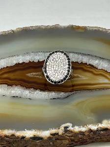 Oval Cluster Black& White Diamond Ring - Photo 3