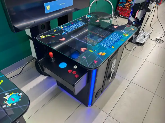 Sit Down Cocktail Arcade With Over 700 Games - Photo 3
