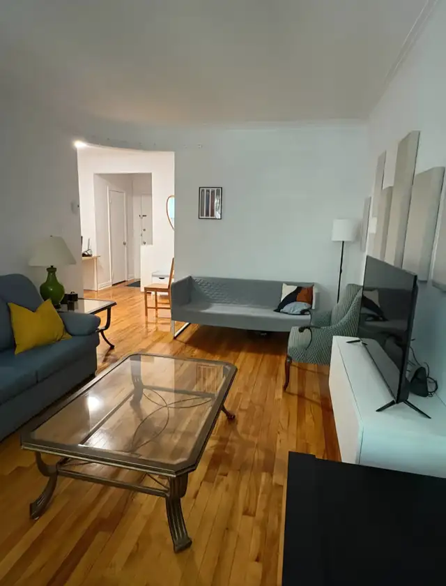 Grand 3½ avec Den | Métro Snowdon | 1400$ | 1er Juillet - Photo 4