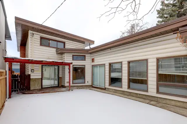 INVESTMENT OPPORTUNITY! SHAGANAPPI HOME FOR SALE ON A LARGE LOT - Photo 10