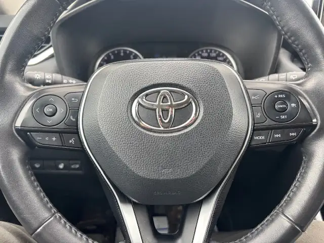 2019 Toyota RAV4 XLE AWD ONE OWNER LOCAL TRADE - WARRANTY INCL - Photo 6