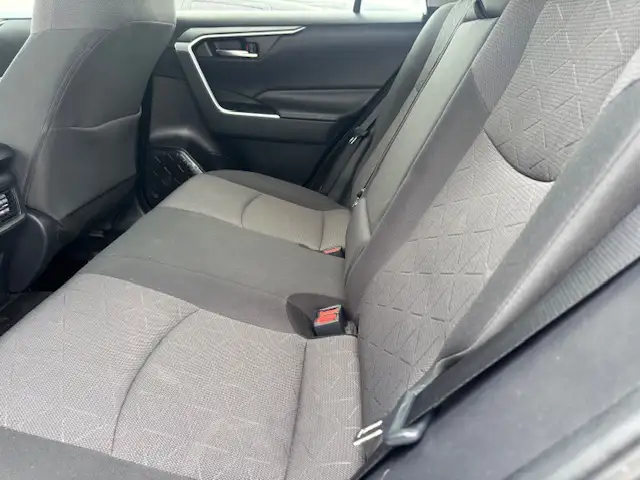 2019 Toyota RAV4 XLE AWD ONE OWNER LOCAL TRADE - WARRANTY INCL - Photo 14