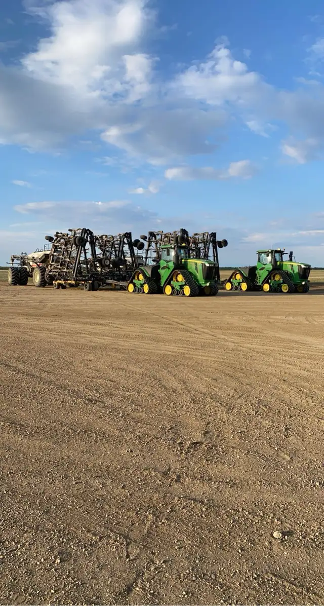 Farm help wanted - Photo 2