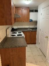 Basement Apartment Available for Rent - Photo 4