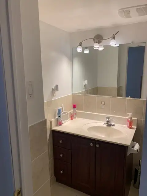 Basement Apartment Available for Rent - Photo 5