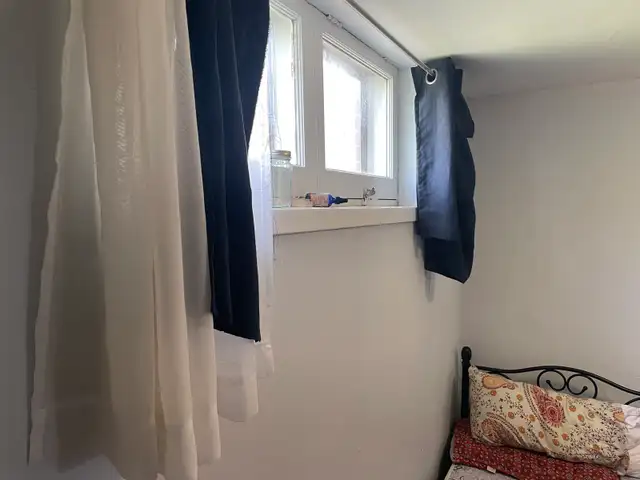 Room Female - Photo 3