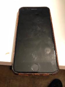 Wanted to  Buy Not Working iPhone 8 or Screen only.