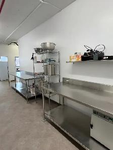 Cuisine commerciale à sous-louer PLATEAU - Photo 3