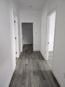 103 Winslow #1 - 3BR West, W/D, close to amenities - Photo 3