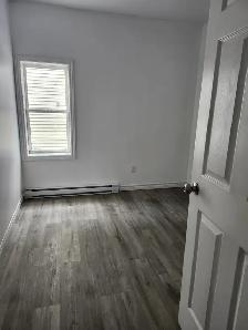 103 Winslow #1 - 3BR West, W/D, close to amenities - Photo 8