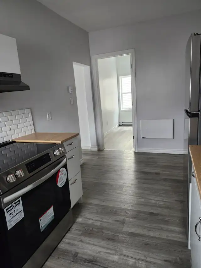 103 Winslow #1 - 3BR West, W/D, close to amenities - Photo 14