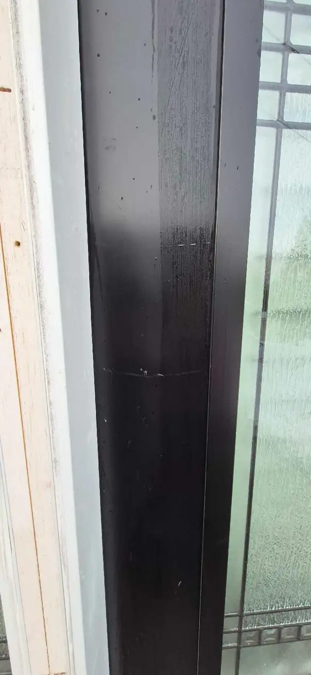 Beautiful Entrance Door - Photo 8