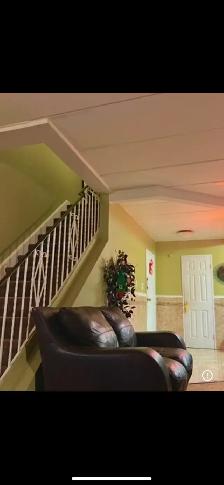 Private room for rent - Photo 2