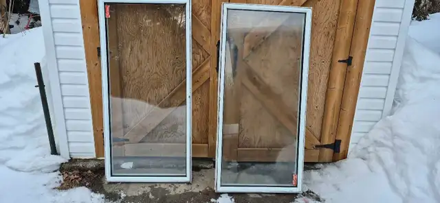 Used Windows 29x61 - Photo 2