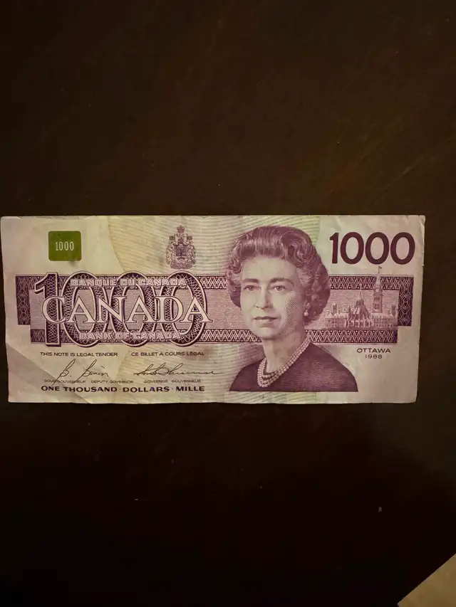 1000 Canadian Note