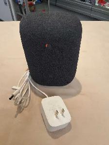 Google Nest Audio Smart Speaker - Photo 2