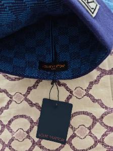 Blue LV hat - Photo 4