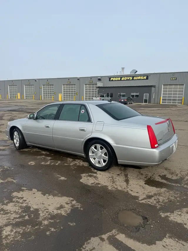 2007 Cadillac DTS - Photo 5