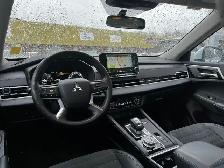 2024 Mitsubishi Outlander PHEV LE S-AWC - BAD CREDIT? APPROVED! - Photo 6