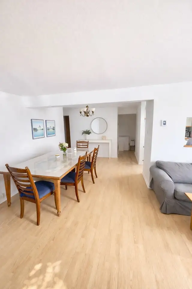 5 1/2 spacieux et beau triplex nord - Photo 3