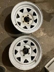 2 trailer rims 14x5.5    $50 - Photo 2