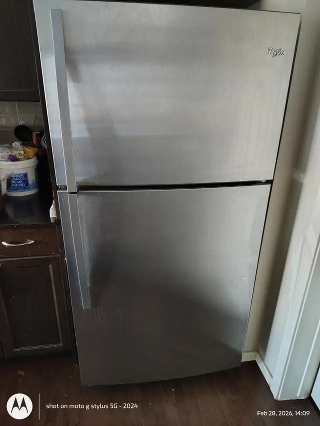 WHIRLPOOL FRIDGE