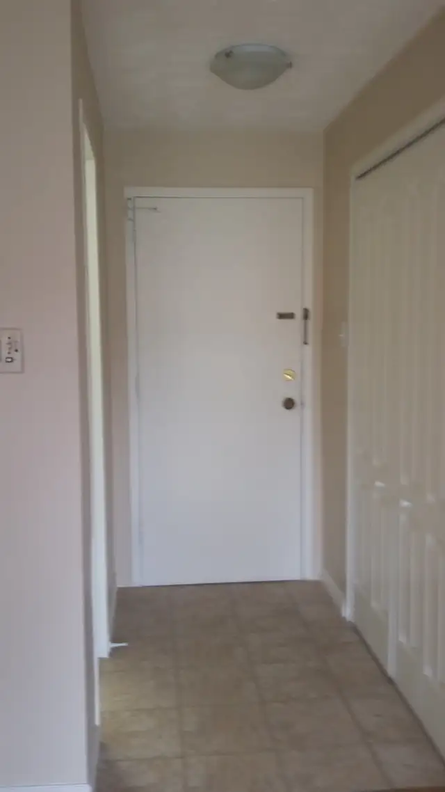 Bachelor Suite at Georgian Apts. May 1st. - Photo 9
