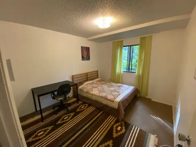 Furnished and big 3 1/2 apartment (downtown area) - apt meublé - Photo 4
