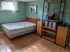 Basement suite - Photo 2