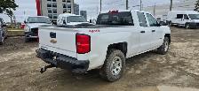 2015 Chevrolet Silverado 1500 4x4 - 4 Doors - ONLY 111000km's! - Photo 5