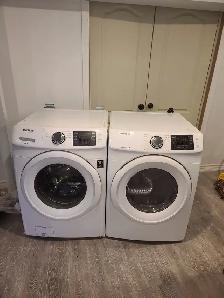 CAN DELIVER Samsung 27' White Front-Load Stackable Washer Dryer