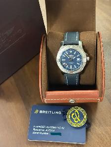 Breitling Avenger Automatic 43mm Full Set