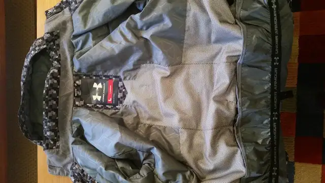 Under Armour Snow Jacket with RECCO Avalanche Rescue mens size L - Photo 6