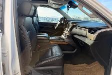 2018 GMC Yukon Denali AWD - 7 Passenger - Photo 12