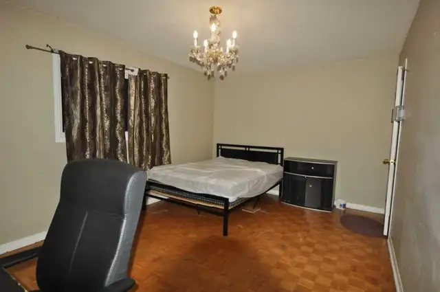 main floor room and basement room for rent - Photo 2