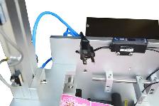 Semi-Automatic Flat Surface Labeling Machine181008 - Photo 4