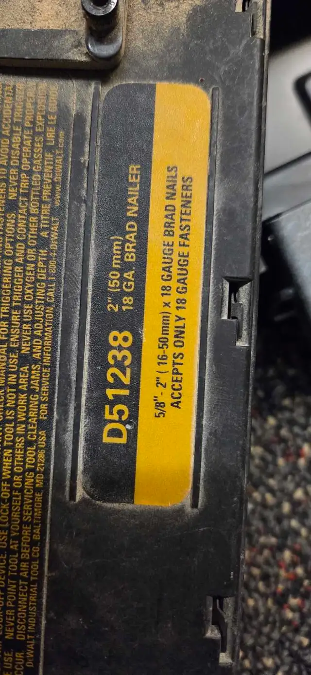 DeWalt 18g Brad Nailer