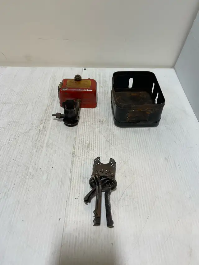 Vintage mini Coleman Camp Stove