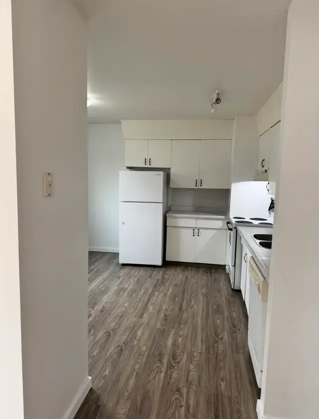 3 bedroom townhouse in Yorkton - Photo 3