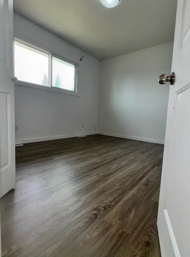 3 bedroom townhouse in Yorkton - Photo 7