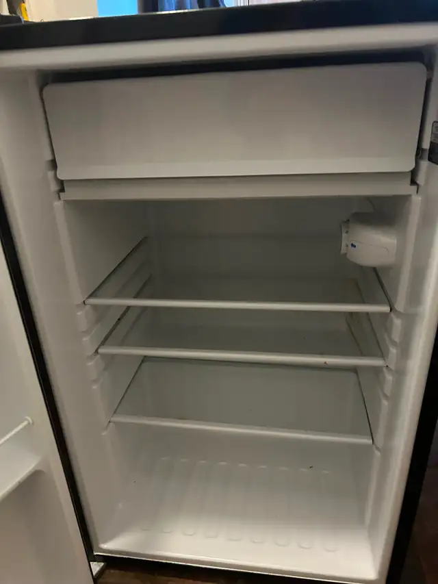 Bar fridge - Photo 2